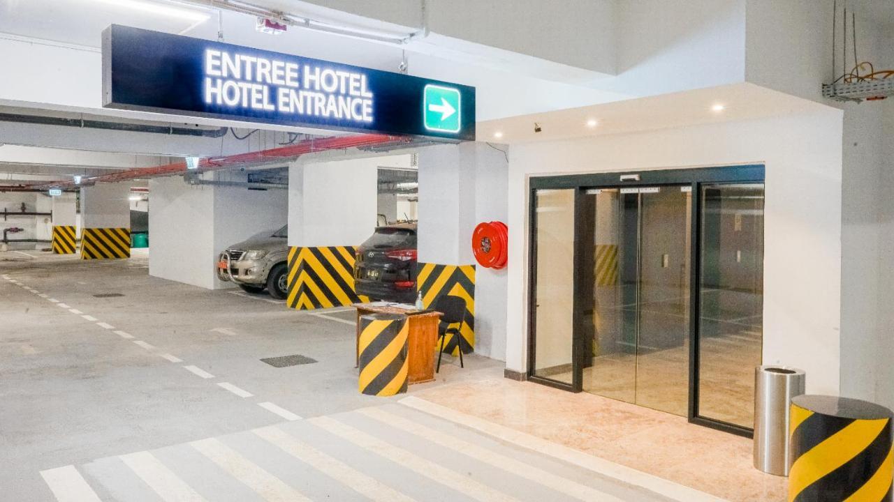 Star Land Hotel Bastos Yaounde Bagian luar foto
